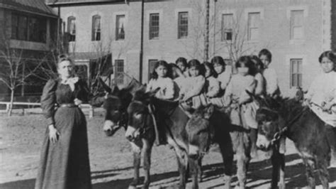 When Did Native American Schools Closed